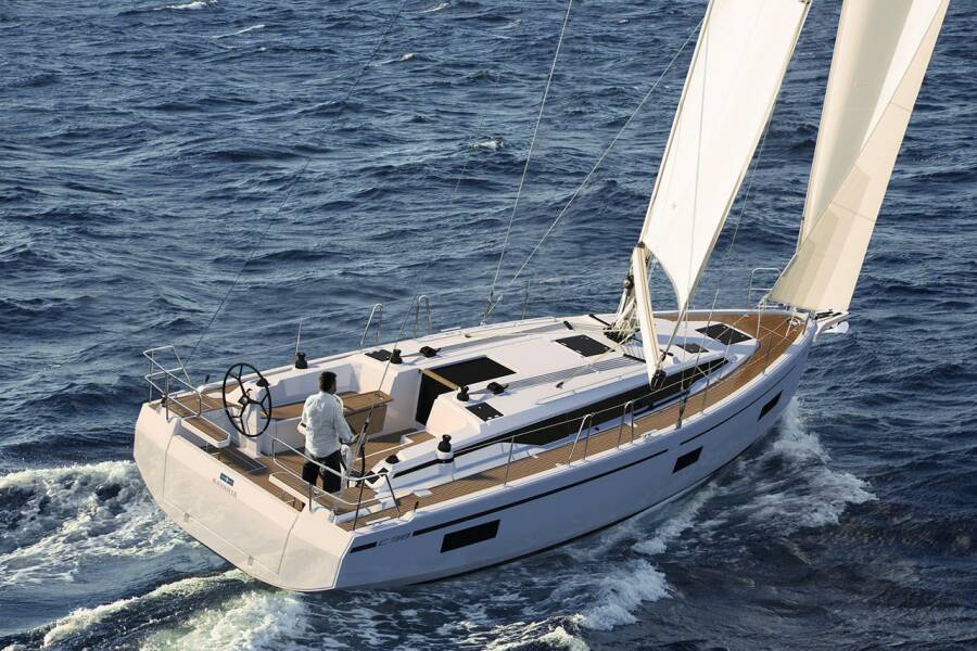 Bavaria C38 • Galini