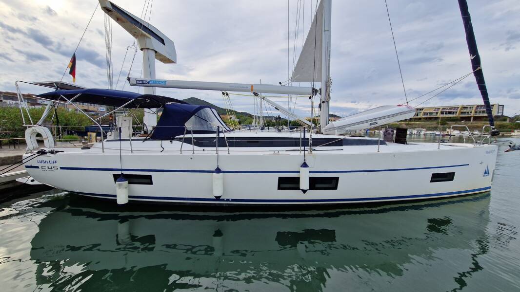 Bavaria C45 Holiday • Lush Life