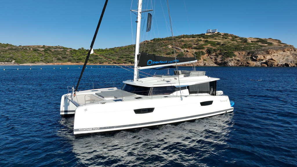 Fountaine Pajot 47 TANNA LUX  AQUARELLA