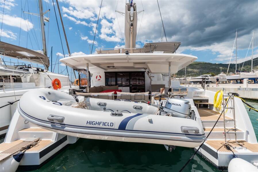 Fountaine Pajot Saona 47 Quintet Sunny Wave