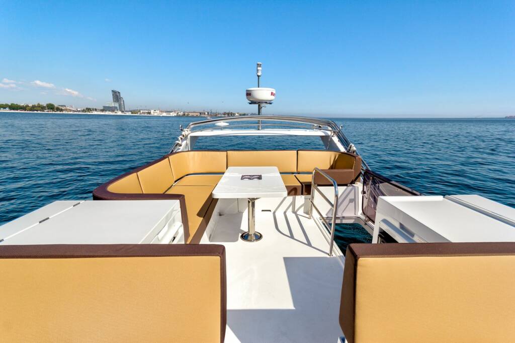 Galeon 420 Amber Blue