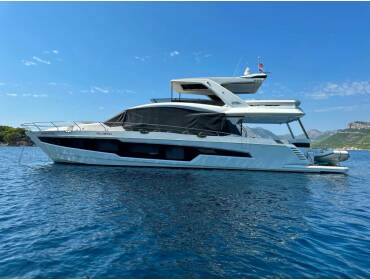 Galeon 680 Fly • PARADISE