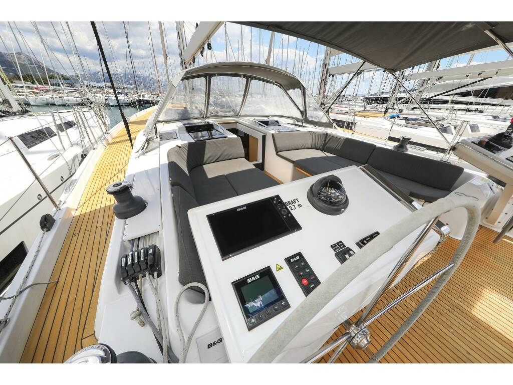 Hanse 588 Stardust 1