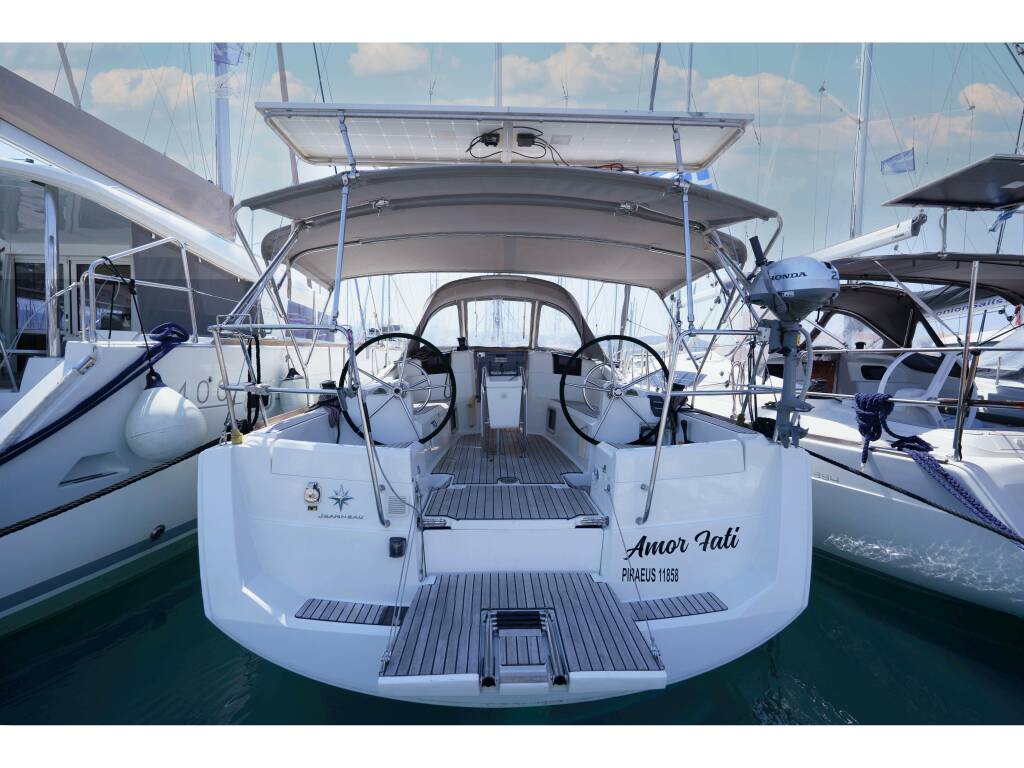 Jeanneau Sun Odyssey 379 Amor Fati