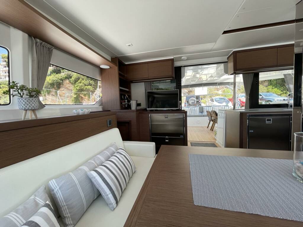 Lagoon 46 Grand Blue