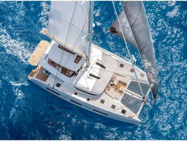 Lagoon 55  • The Moon (SXM)