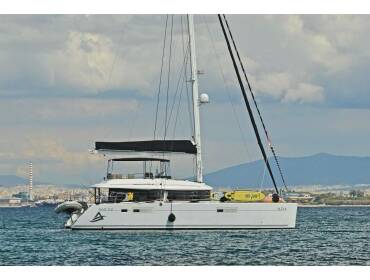 Lagoon 560 S2 Avra