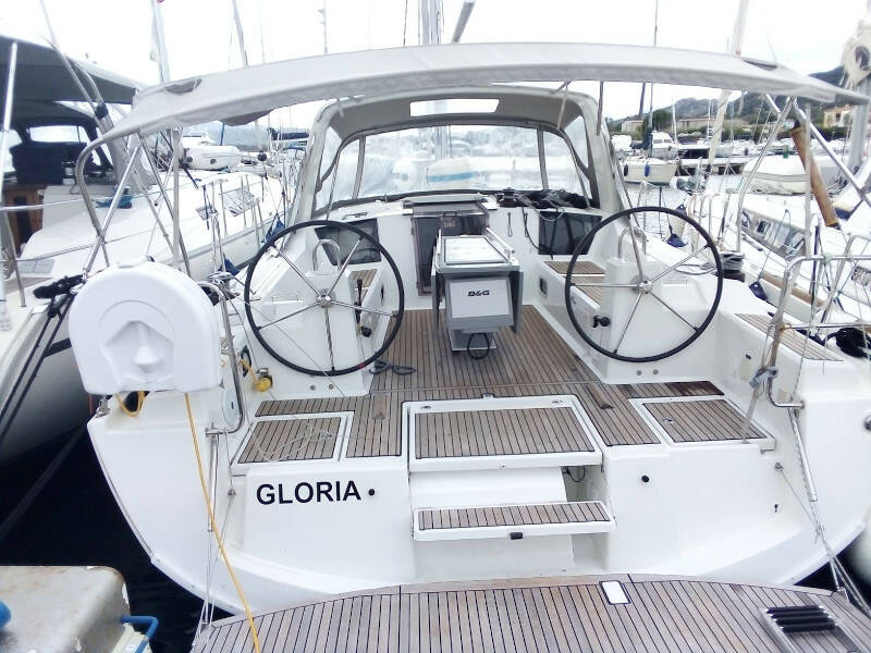 Oceanis 41.1 • Gloria