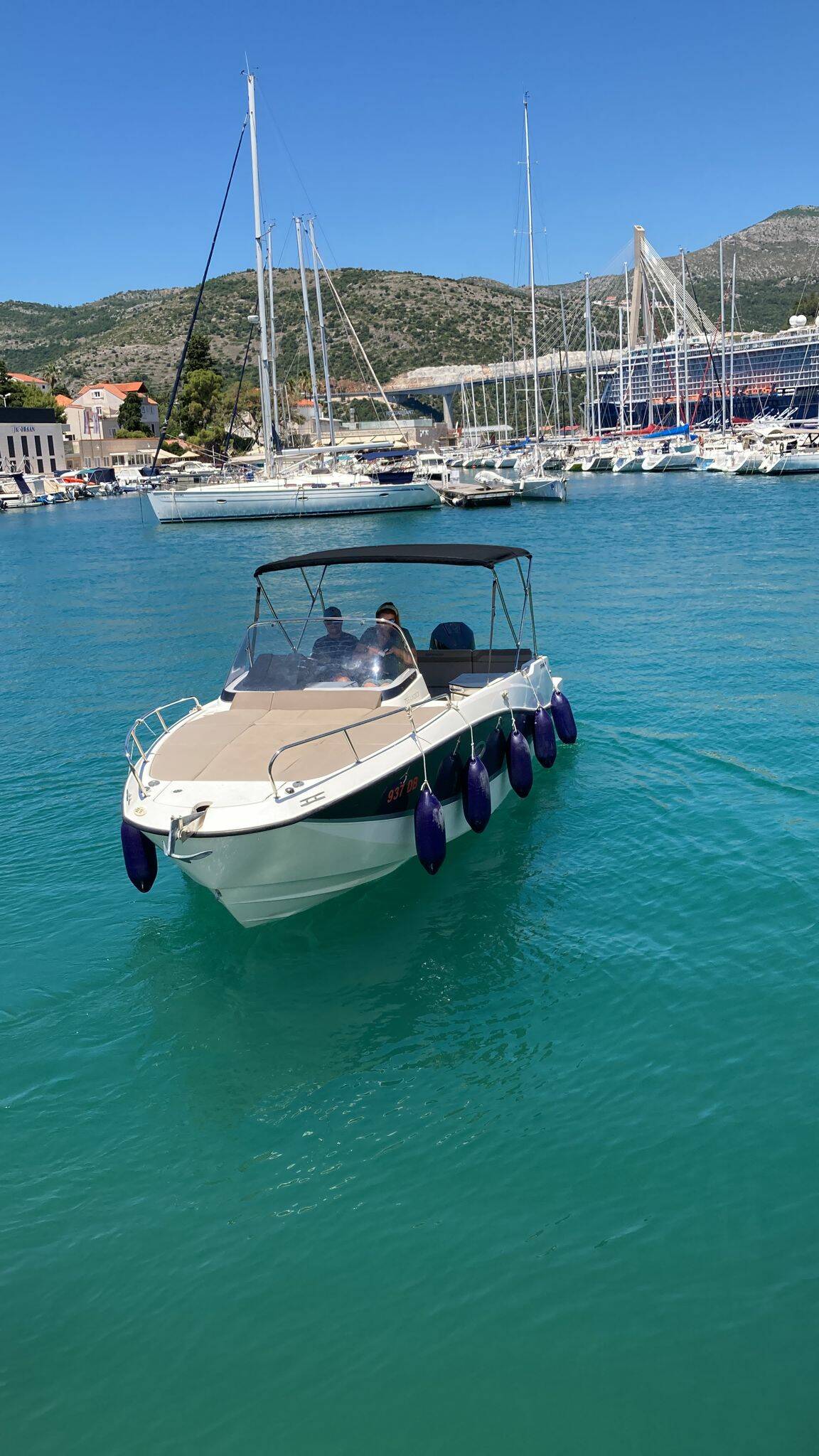 Quicksilver Activ 755 Sundeck Quicksilver 755