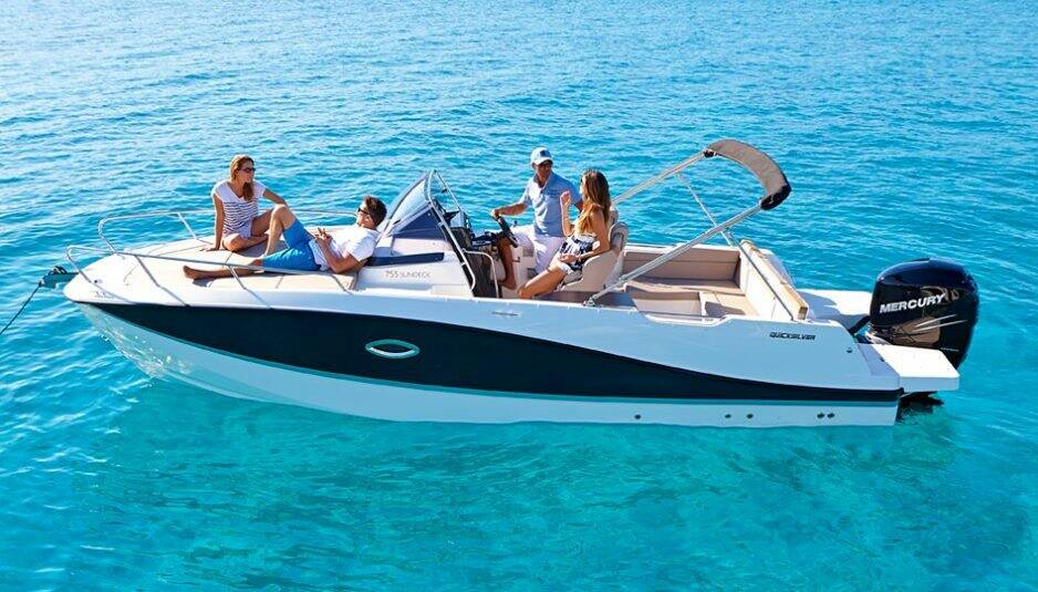 Quicksilver Activ 755 Sundeck Quicksilver 755