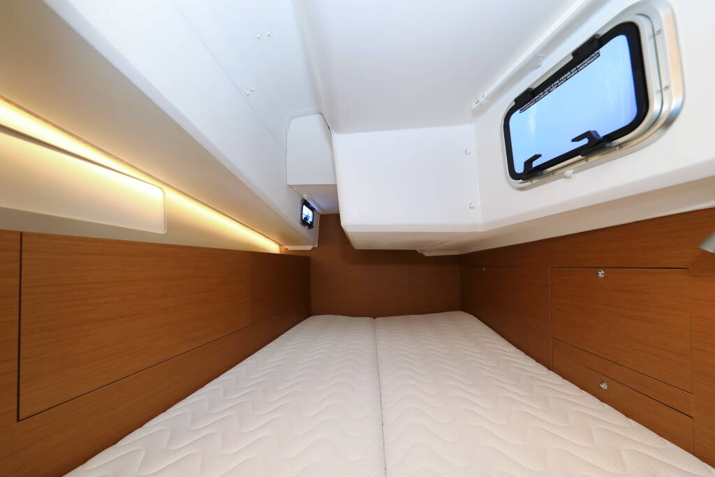 Sun Odyssey 410 Vague